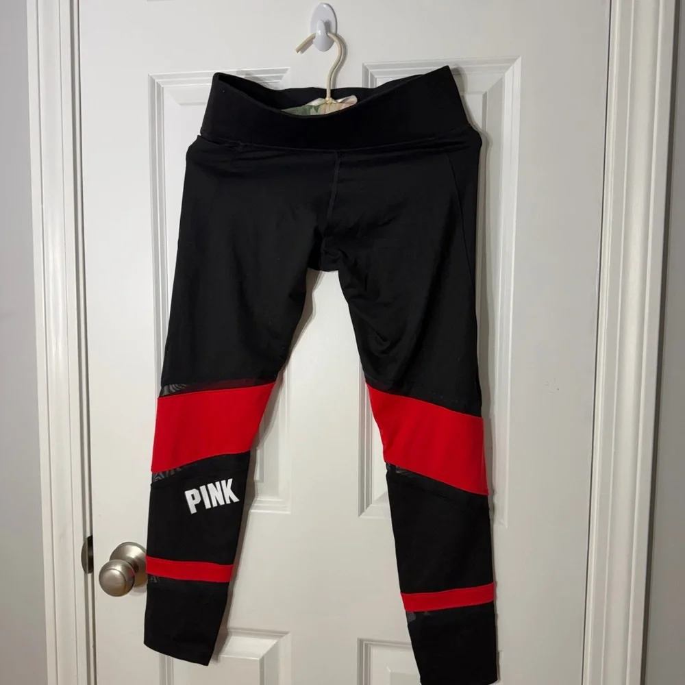PINK Victoria's Secret Black Leggings with Red Panels - Picture 1 of 4